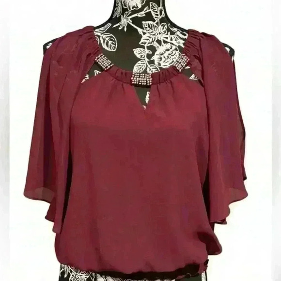 BCX Women's Maroon Keyhole Neck Blouse Beaded Detail Size Small - Picture 1 of 5